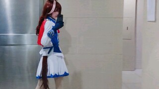 Women's clothes are still the best, everyone!