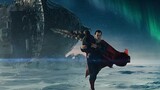 Henry Cavill membuatku berpikir beginilah seharusnya penampilan Superman!