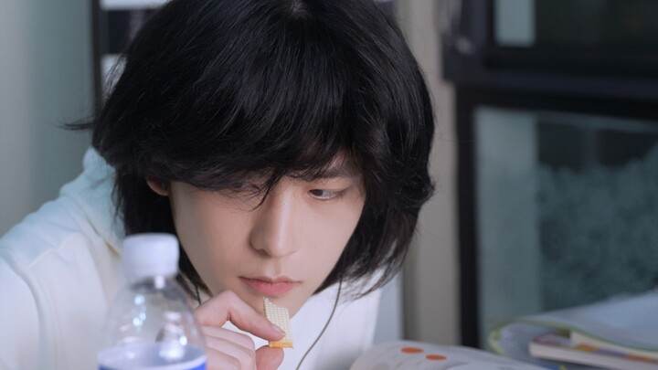 ASMR Sleep Aid | My Desk Mate Secretly Snacking During Study Hall 🤦‍♂️ | Wafers, Seaweed Snacks, Red