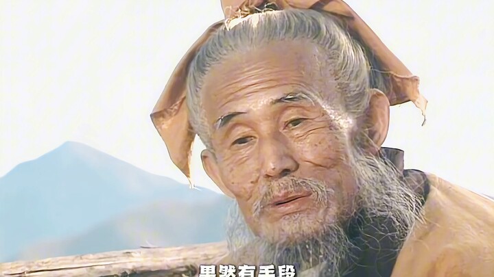 Facing Liu Bang’s team of strategists all by himself, Xiang Yu ended up losing their trust to a sing