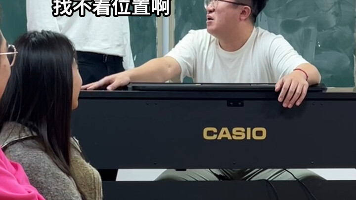 Director Zhang Teaches You How to Do Vibrato #Vibrato #Bingga Dance