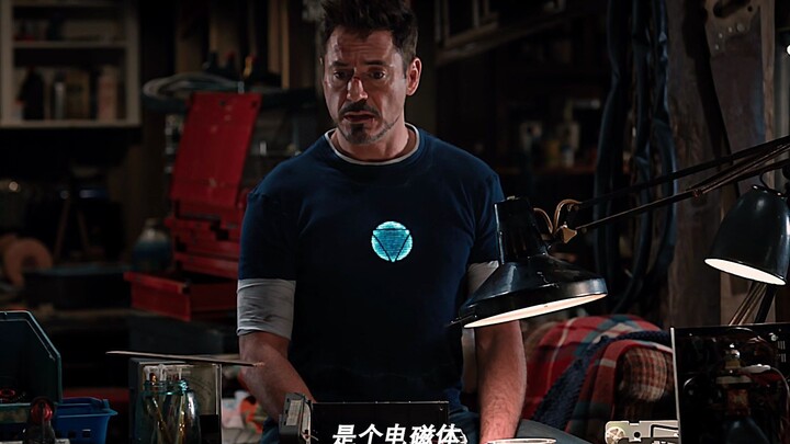 “Nếu Người Sắt tặng bạn một gara như thế này, bạn sẽ cảm thấy thế nào?”