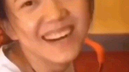 ซ่งเชี่ยน: ชาวบ้านเจ้าควรทำตัวให้ดีหน่อยนะ! พวกเราล้วนเป็นสาวจากซานตง ทำไมถึงได้มีความแตกต่างกันขนาด