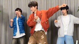 Ziyu dạy trực tiếp Ziyu lắc hahahahahahahaha