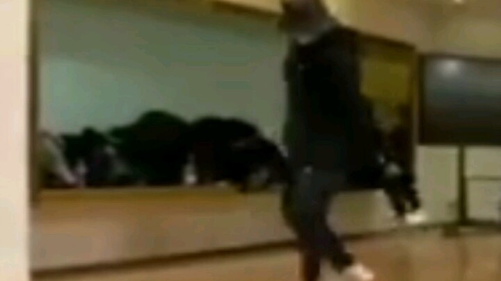 【Zhong Chenle】Boy With Luv practice room focus