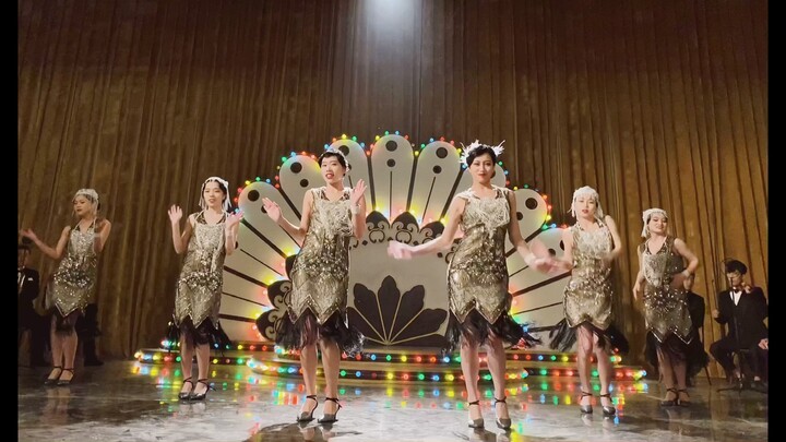 Dance the disco, an alternative version of Nobody