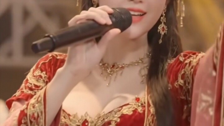 ayang ling yuxio mau tampil