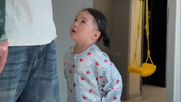 Thử thách “Bắt chước bố đánh mẹ” này đã phơi bày bản chất thực sự của giáo dục gia đình.