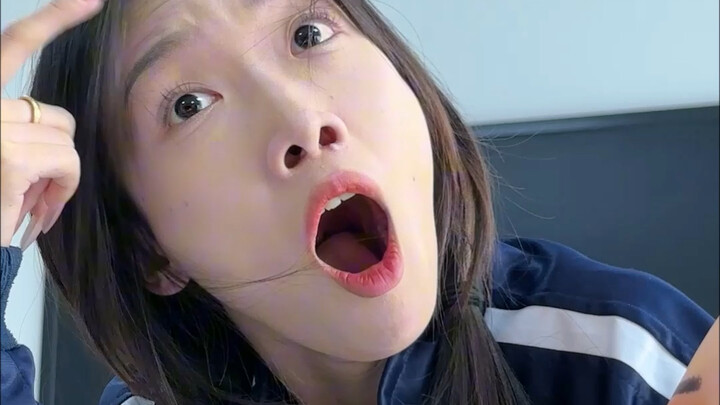 Wish I had a photographic memory and super-strong理科 (science/math) thinking.