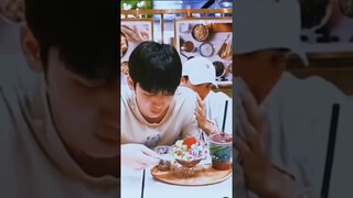 Want to see meal date again #taynew #newwiee #tawan_v