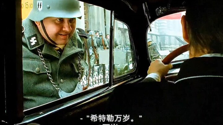 Một bộ phim có quá nhiều cảnh kinh điển, chẳng có cốt truyện mà toàn là thứ trừu tượng!