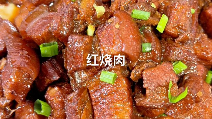 Thịt kho tàu: Đàn ông biết nấu ăn, bớt đi một nửa tình địch~