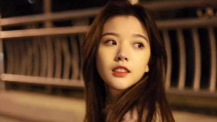 "Nếu bạn gặp người mình yêu, hãy nhớ nắm tay cô ấy"