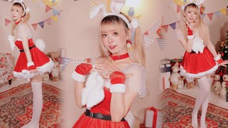 Đừng chạm vào đuôi của tôi~(ฅωฅ*)~Thỏ máy điện đón Giáng sinh cùng bạn🎄