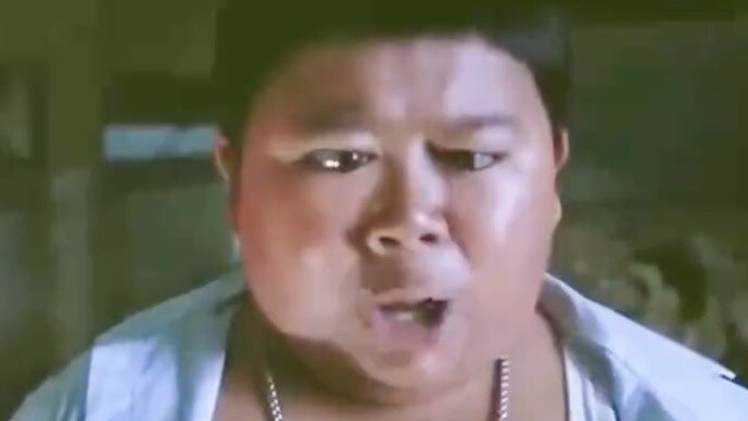 "Selama aku berpura-pura tidak melihat, hantu itu tidak dapat menemukanku"