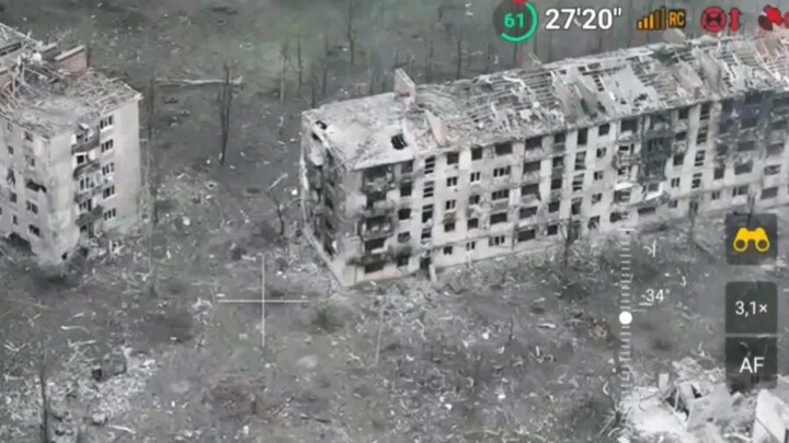 This is what the city of Bakhmut looks like/这就是巴赫穆特市的样子