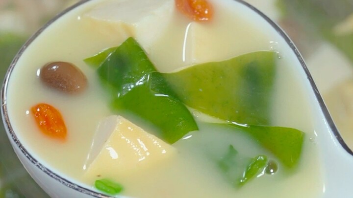 If you have schoolkids at home, brew them some fish soup—it’s fresh, flavorful, and easy to make!