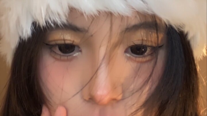 เกิดอะไรขึ้นเมื่อผู้ชายที่คุณชอบมาที่ออฟฟิศ?