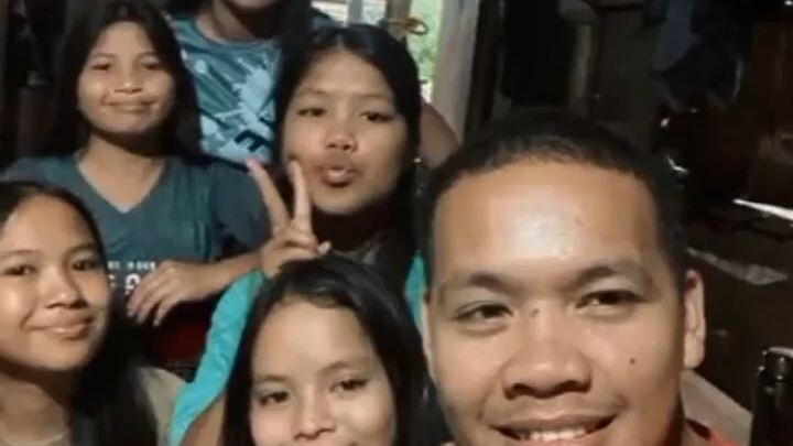 ang mga kaibigan