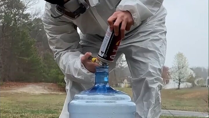 DIY Rocket with a Bottle