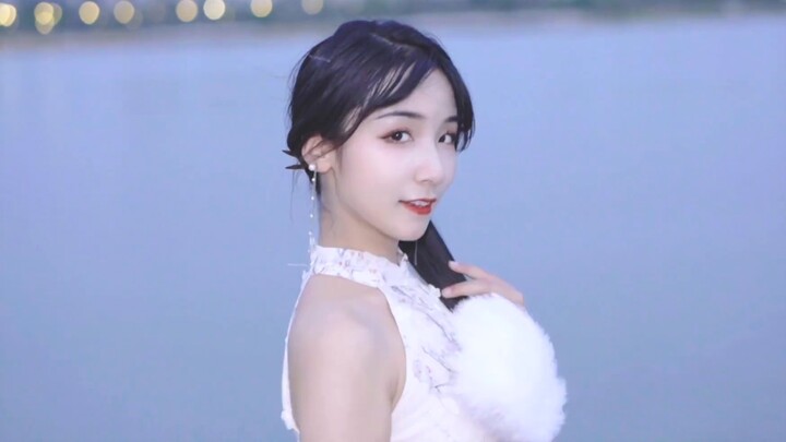 Ding~ You have an invitation letter from Guanghan Palace~ Sister Qipao invites you to celebrate Mid-