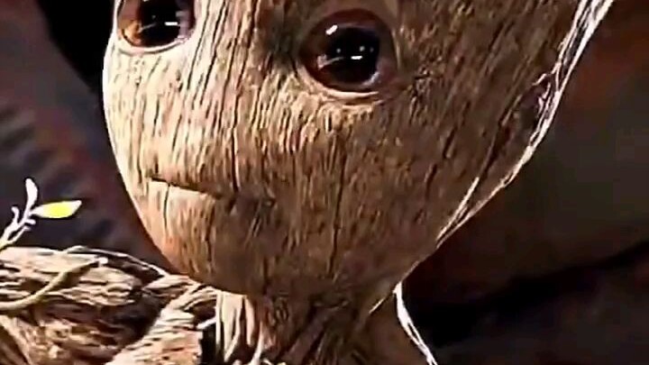 Groot Spreading some Good Vibes 😍👏👏
