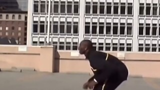 原来牢大跳过跑车是真的。