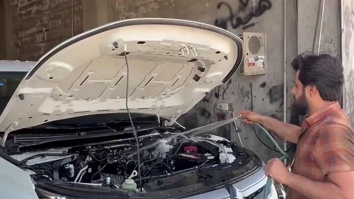 บริการล้างเครื่องยนต์ สะอาดหมดจด