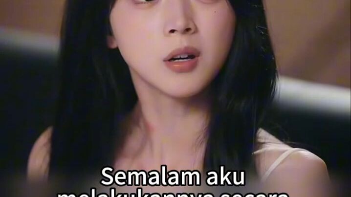 Ditekan kerabat, dia menikah kilat dengan CEO yang berbagi malam rahasia bersamanya