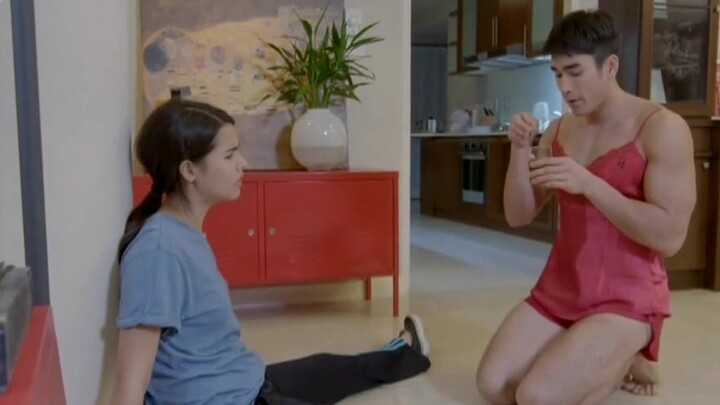 【Thai Drama】【Hilarious】I'm going crazy! ! Man, why are you wearing Pinru's clothes! ! How could you 