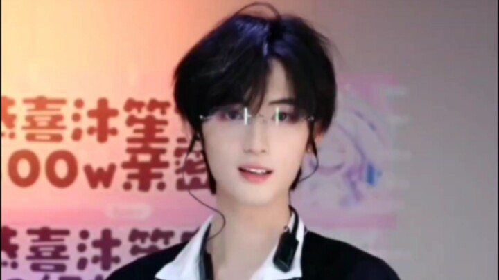 李知恩也是被抖音养得越来越帅了，舞蹈合集