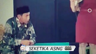 Seketika Asing