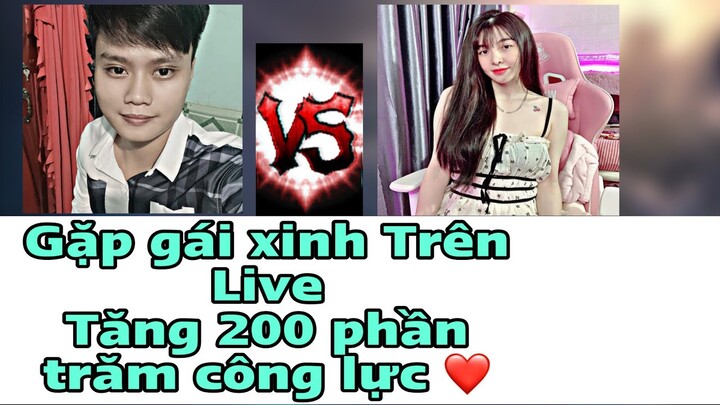 Gặp Gái Xinh Trên Live Stream Và Đó Là Cách Giúp Tôi Chơi Game Tốt Hơn