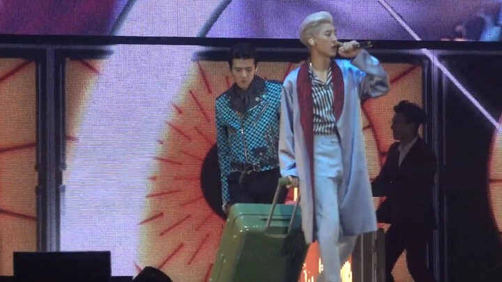 [EXO-SC] Debut track “What a Life” first stage performance revealed (feat. Sehun)