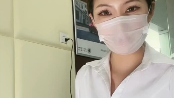 Beautiful girl selling purple shiny silk live