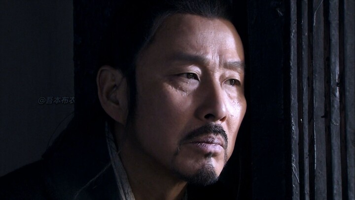 “Rồng Lửa chạm trán Rồng Tổ, Đấng nam nhi chính là như thế!”