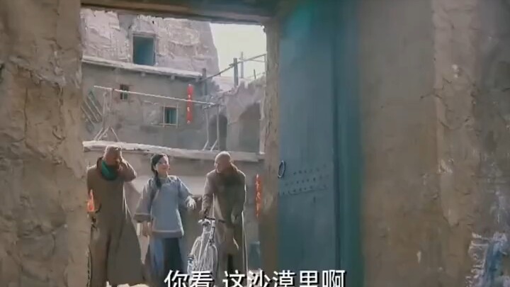 Có hai người họ ở đây, thì trong sa mạc chẳng còn ai nguy hiểm hơn họ nữa.