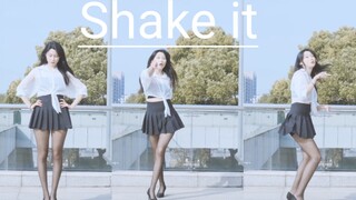 【座山雕】shake it！谁又能想到她现在140了呢:)