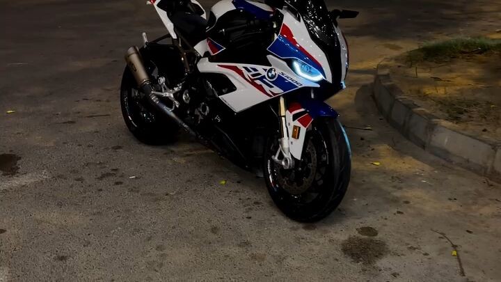 BMW S1000RR