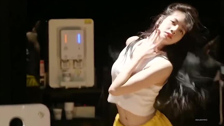 นี่คือหุ่นที่สาวๆหลายคนอิจฉา~ #lisa #sinandlove