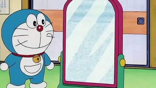 Doraemon: Nobita di cermin datang ke dunia nyata dan menghajar harimau gendut itu.