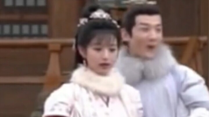 ว้าว! การโยนห่วงในชีวิตประจำวันของชิงชิงไม่ใช่การแสดง! ไป๋จิงถิงประหลาดใจมากจนต้องกอดหัวตัวเอง