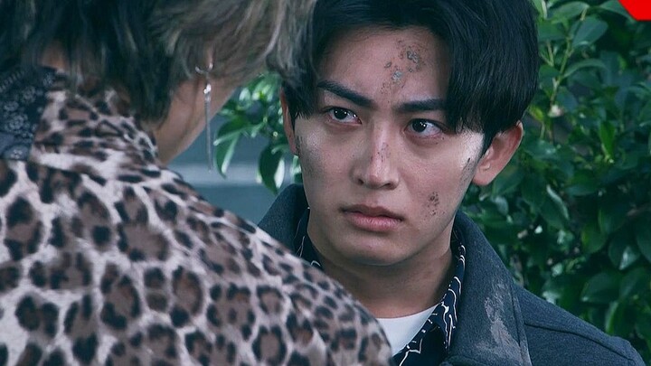 Kamen Rider Gabu Episode 32-01 Kizuna calms Lazia down and they search for the murderer together