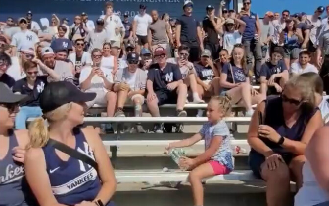 When all eyes in the venue are fixed on this little girl