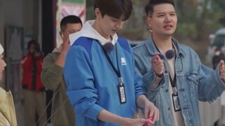 [Lin Yi·Shen Yue] Penampilan ini terlihat seperti pemeran utama pria yang cemburu dalam sebuah drama