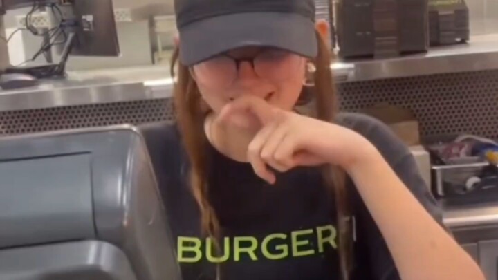 Pria yang tidak punya korek api memiliki IQ hanya kalah dari Einstein.