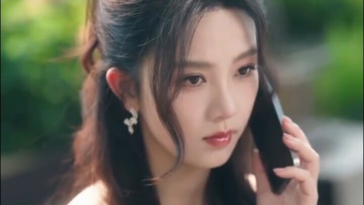 {Liu Yilong & Chai Zuoyin }gadis leader pembunuh bayaran dan cepat arogan