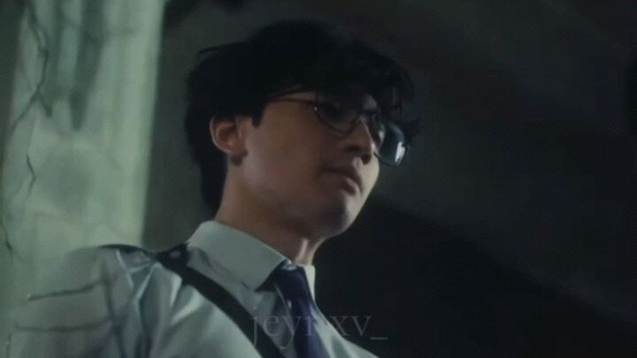 kalapastangan din yung magselos Ng walang karapatan supremo HAHAHA #helluniversity #acecraige