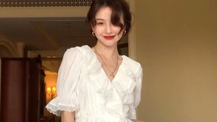 إطلالة الأميرة لعيد الأول من يونيو || من يسعدها إذا ارتدت هكذا كل يوم