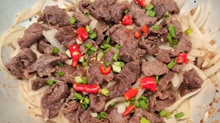THỊT TRÂU XÀO HÀNH TÂY ngọt giòn ngon đơn giản - món ngon dễ làm
